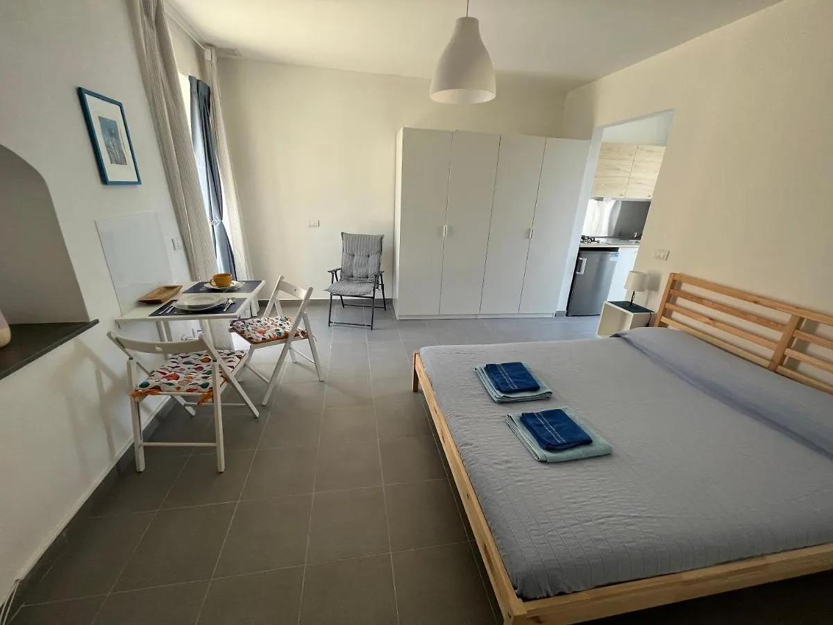 Little Home Valderice Apartment