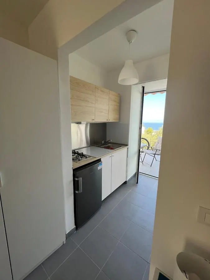 Apartment Little Home Valderice